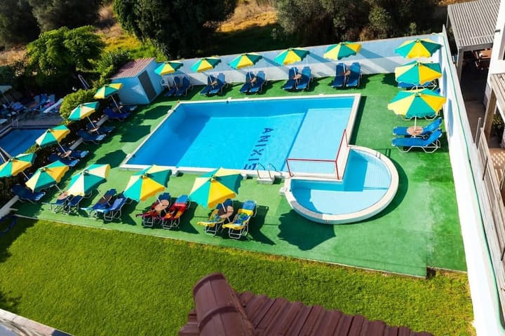 Anita ApartHotel