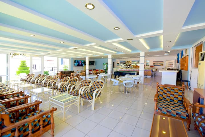 Anita ApartHotel