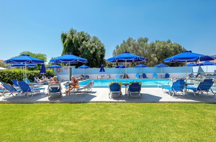 Anita ApartHotel
