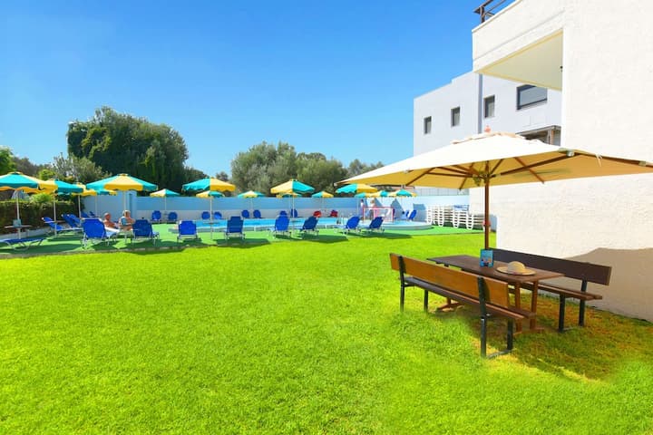 Anita ApartHotel