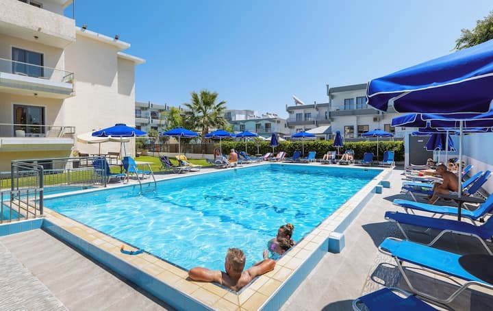 Anita ApartHotel