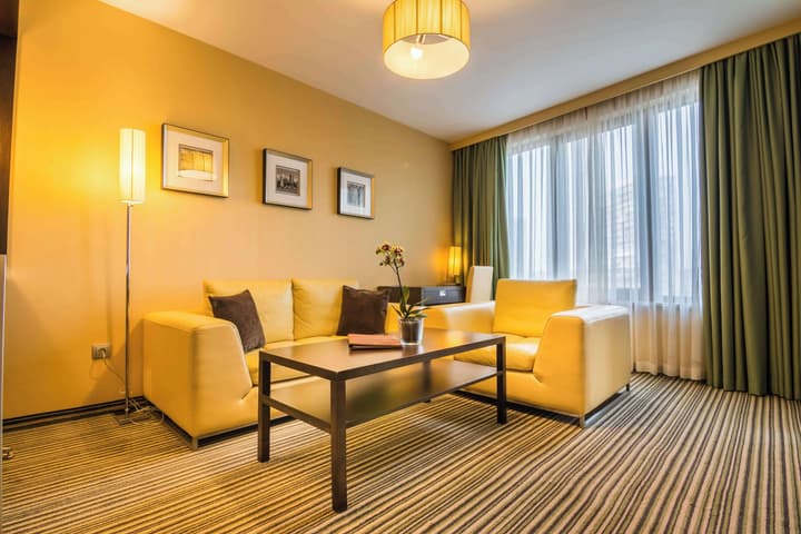 Best Western Plus Olives City Hotel