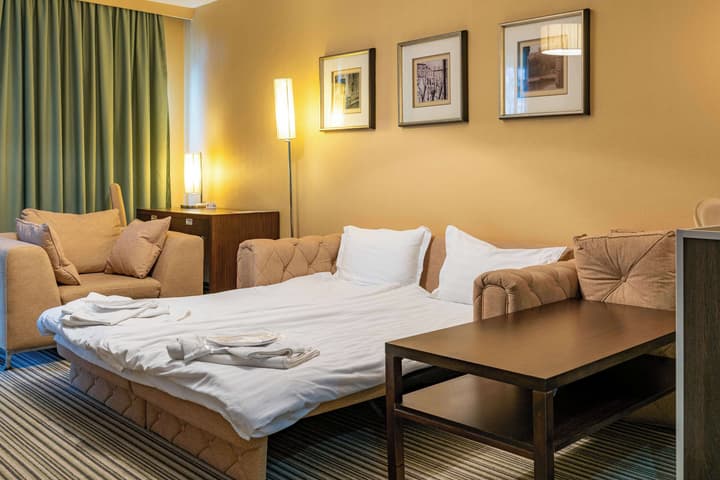 Best Western Plus Olives City Hotel