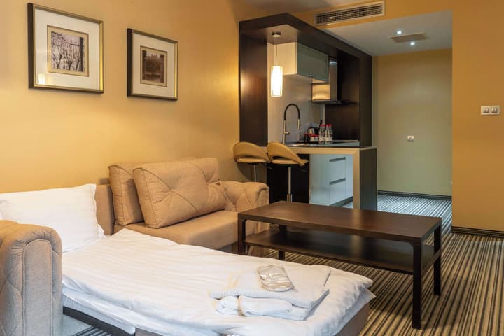 Best Western Plus Olives City Hotel