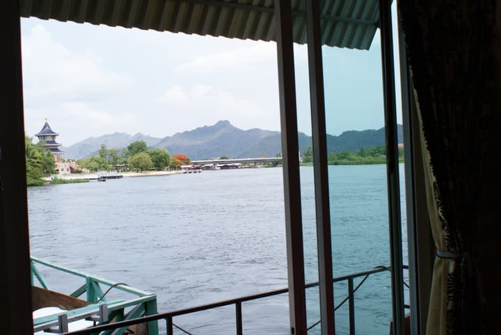 Tara Raft Kanchanaburi