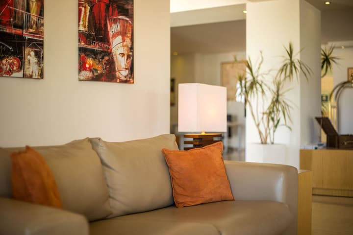 Lindos White Hotel & Suites