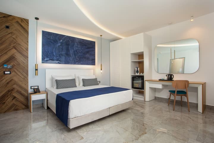 Lindos White Hotel & Suites