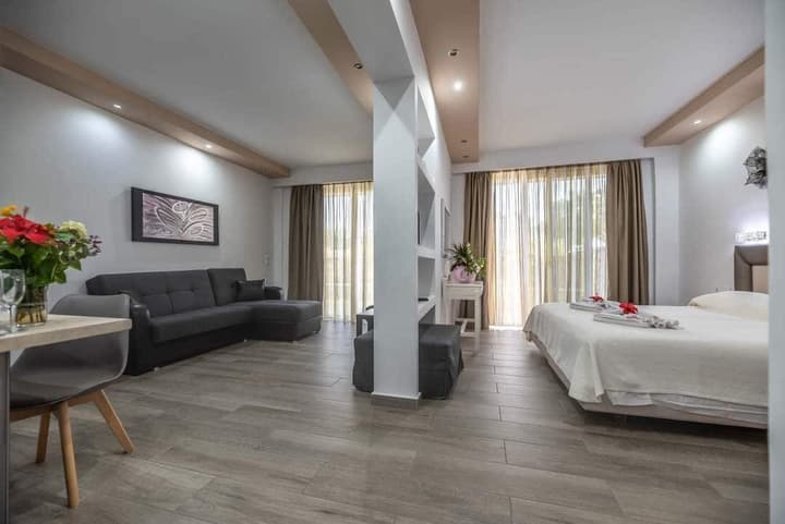 Sunshine Hotel Lardos