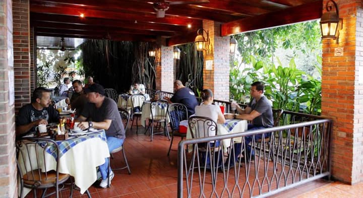 Hotel Boyeros