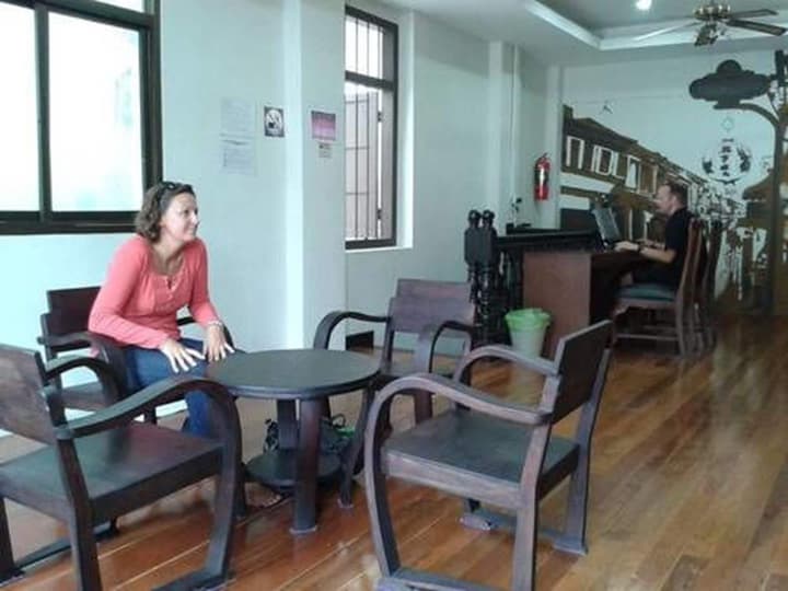 Sunny Hostel Phuket