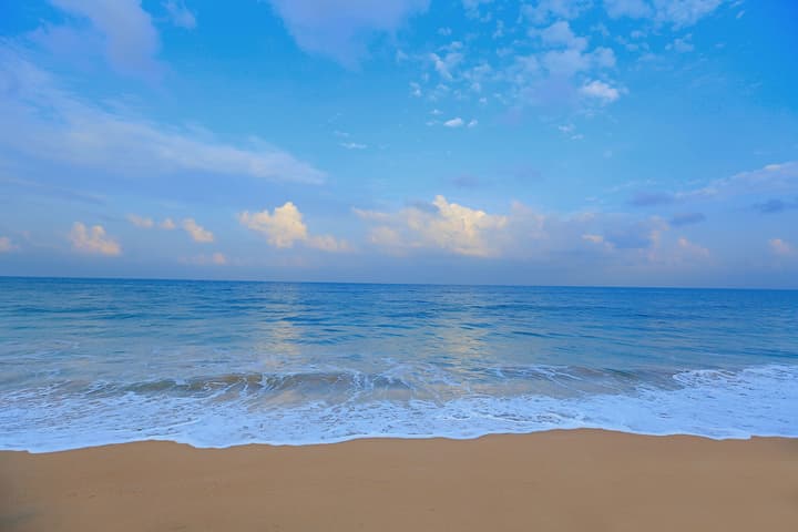 Pandanus Beach Resort & Spa
