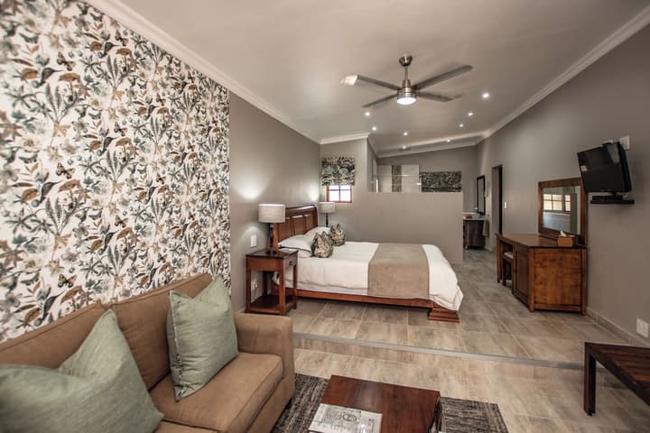 Nut Grove Boutique Hotel