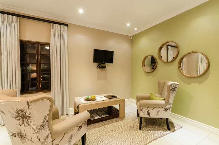 Nut Grove Boutique Hotel