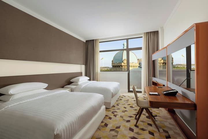Sheraton Baku Intourist