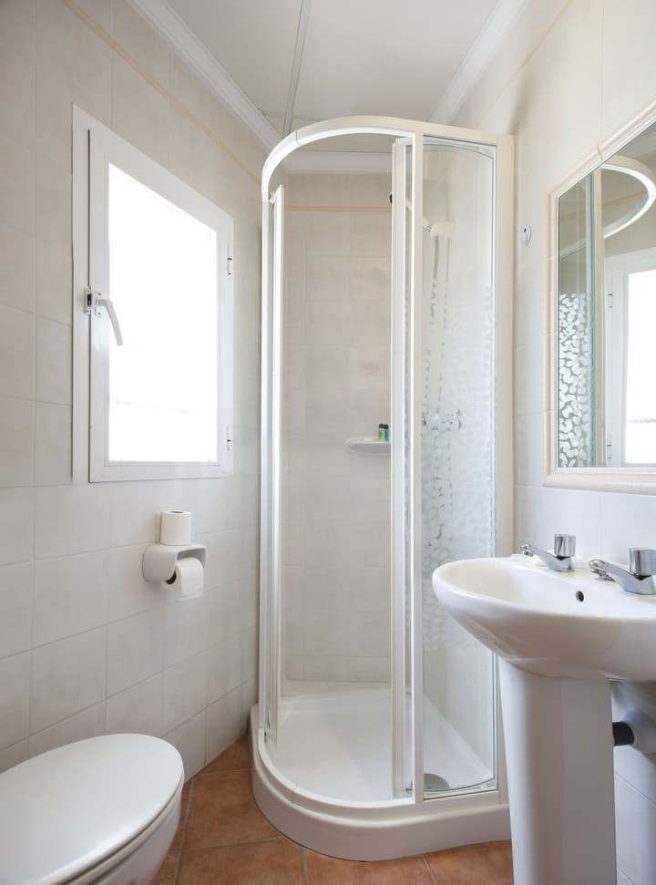 Hostal Residencia Adelino