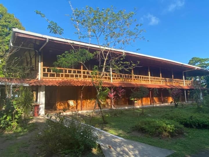 Miss Junies Lodge