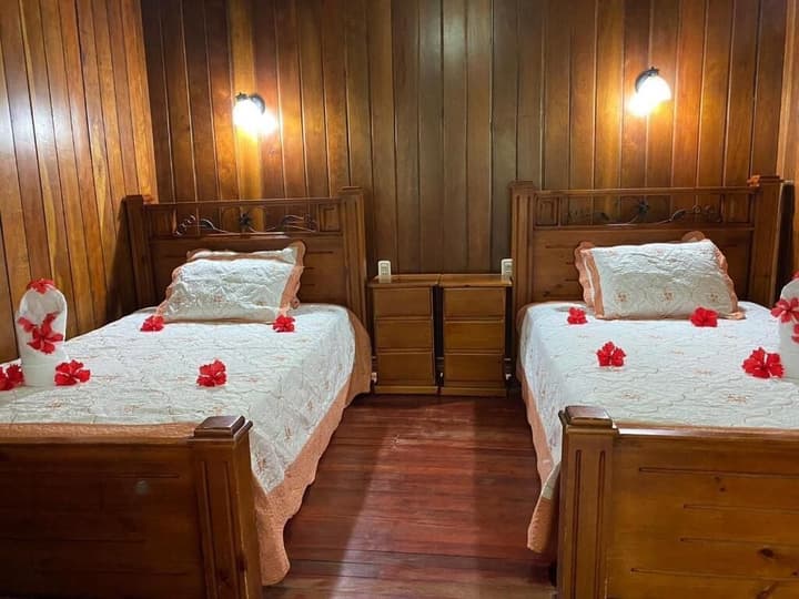 Miss Junies Lodge
