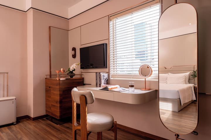 Adora Mira Hotel