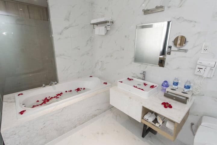 Adora Mira Hotel