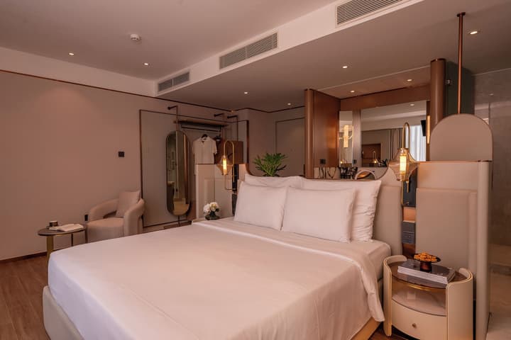 Adora Mira Hotel