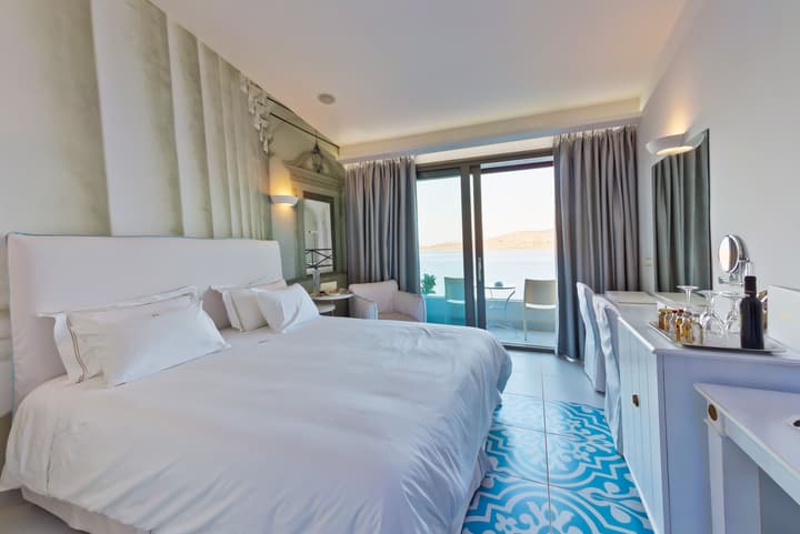 Royal Marmin Bay Boutique & Art Hotel - Adults Only