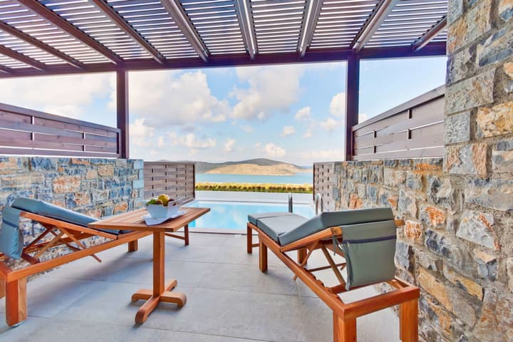 Royal Marmin Bay Boutique & Art Hotel - Adults Only