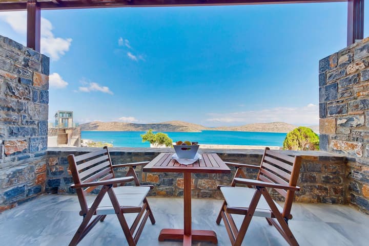 Royal Marmin Bay Boutique & Art Hotel - Adults Only