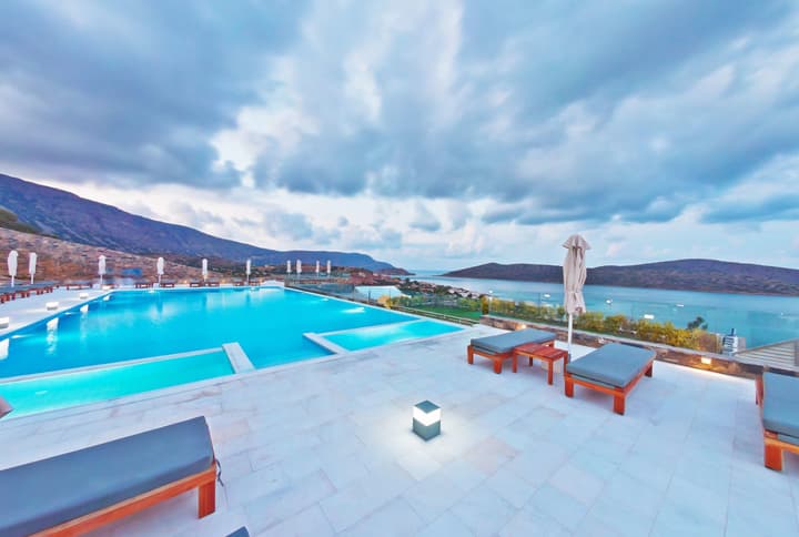 Royal Marmin Bay Boutique & Art Hotel - Adults Only