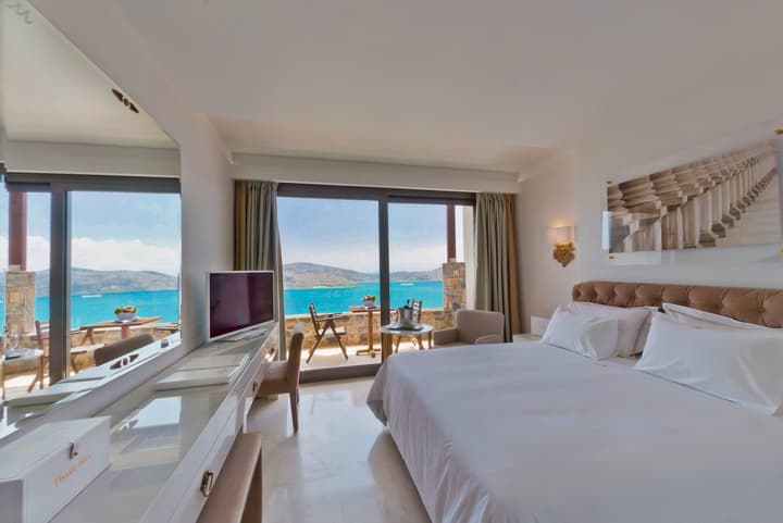 Royal Marmin Bay Boutique & Art Hotel - Adults Only