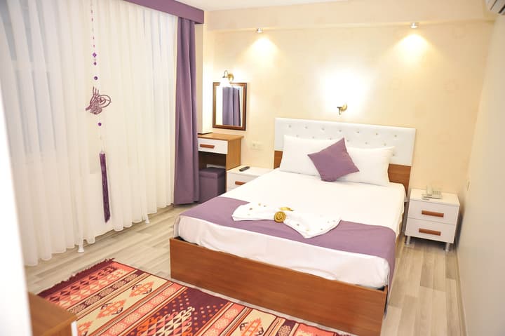 Dualis Hotel
