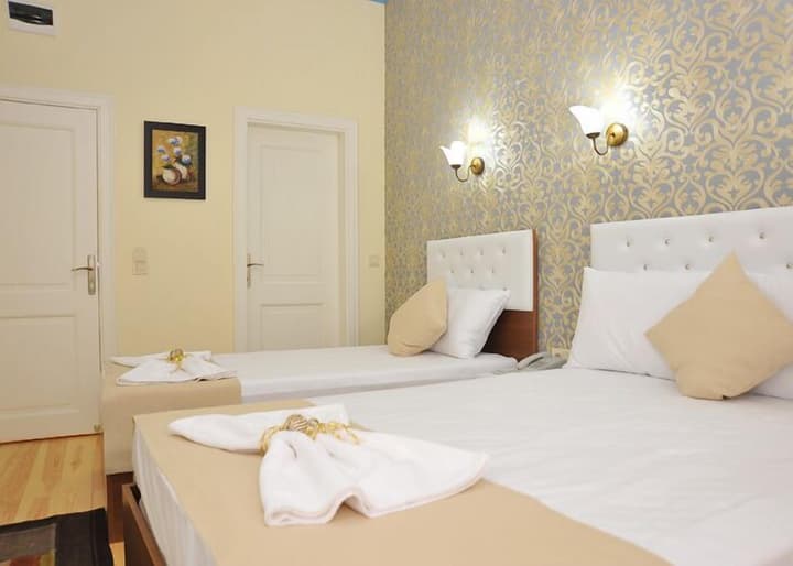 Dualis Hotel