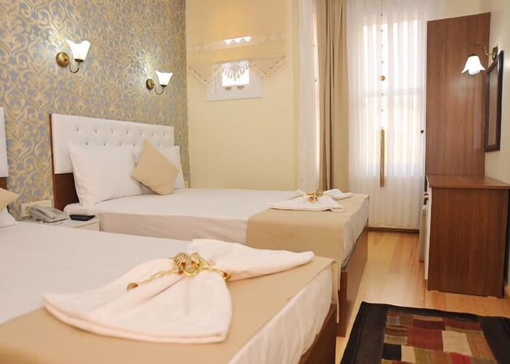 Dualis Hotel