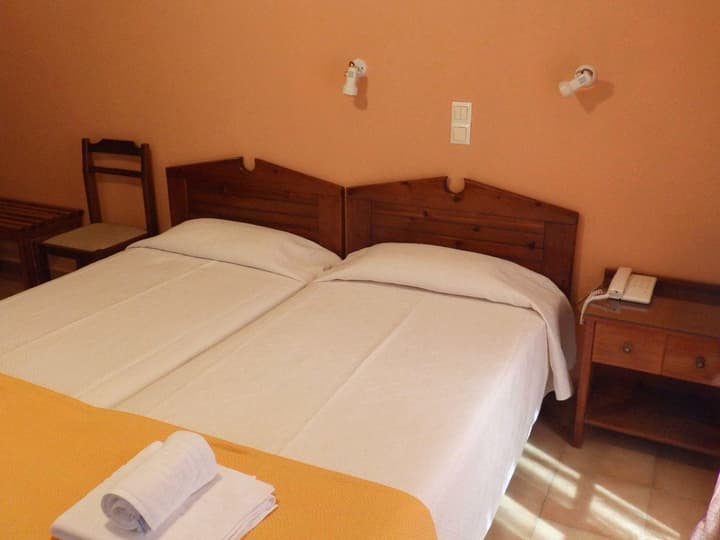 Alexandra Hotel
