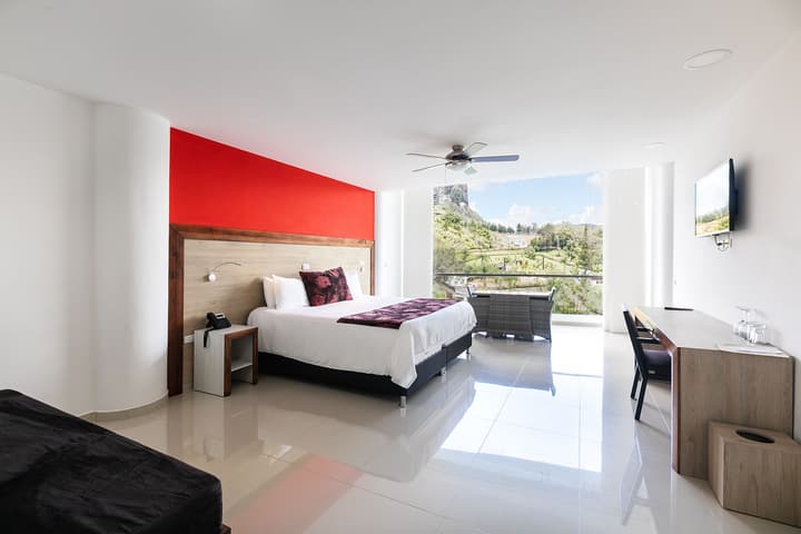 Hotel Los Recuerdos