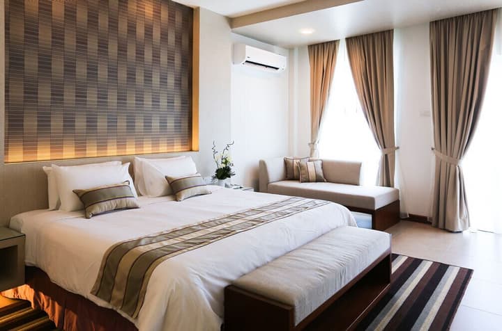 Cenang Plaza Beach Hotel