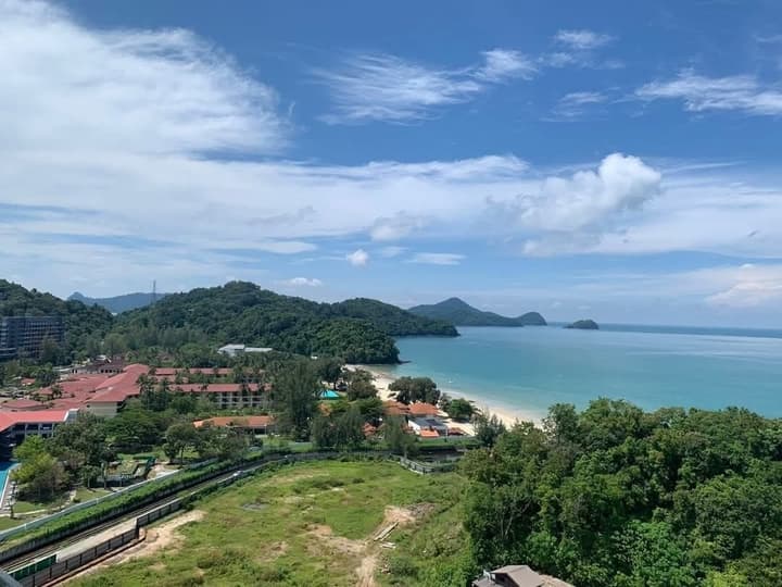 Cenang Plaza Beach Hotel