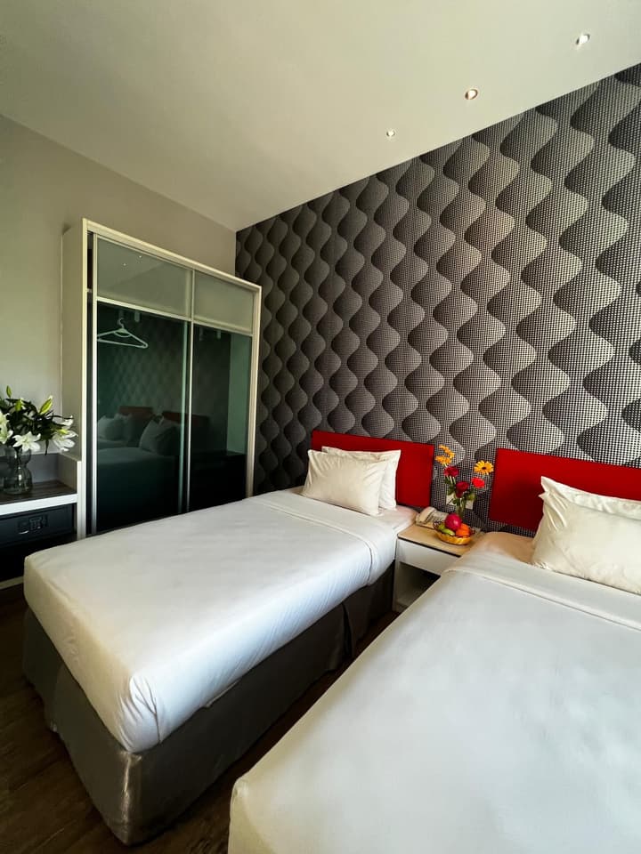 Cenang Plaza Beach Hotel