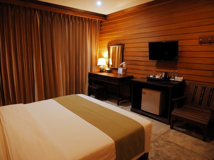 Royal Riverkwai Resort & Spa