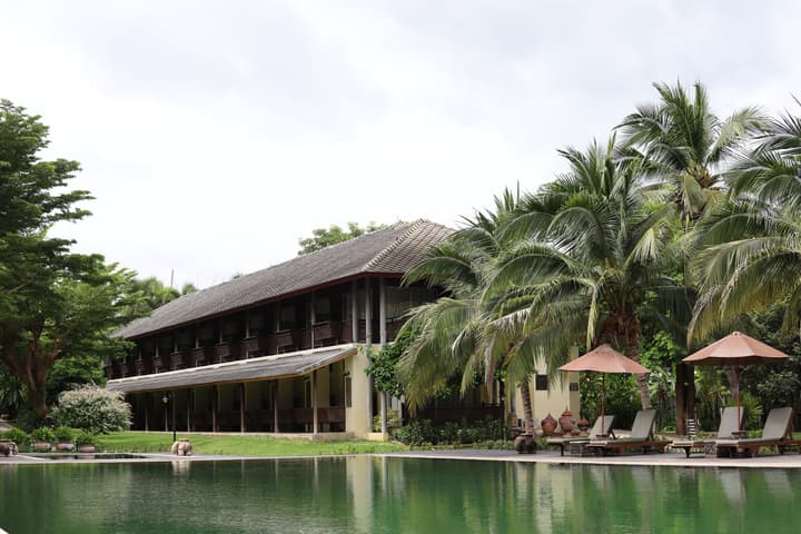 Royal Riverkwai Resort & Spa