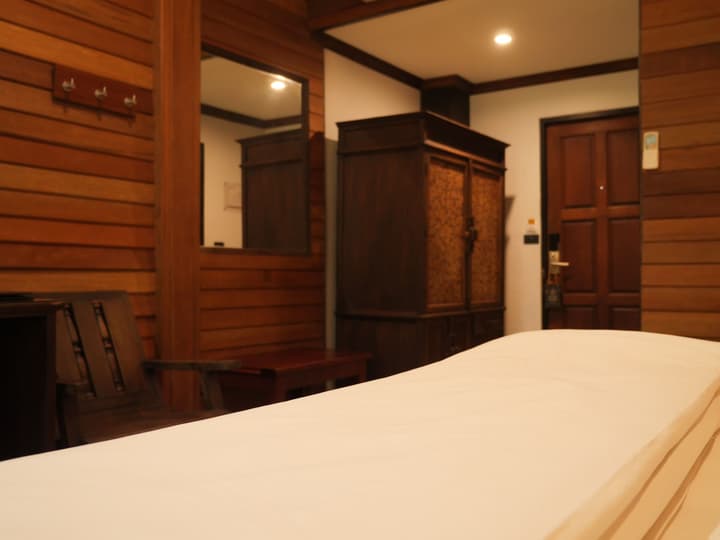 Royal Riverkwai Resort & Spa