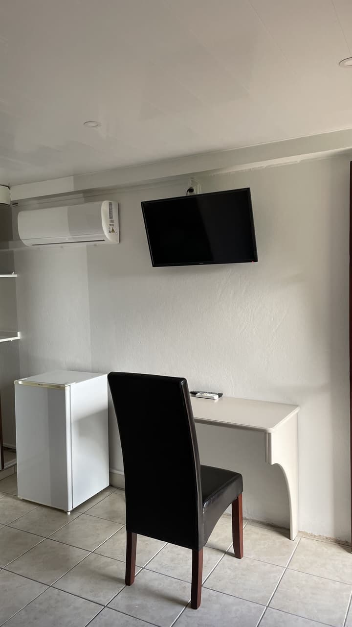 Airport Hotel