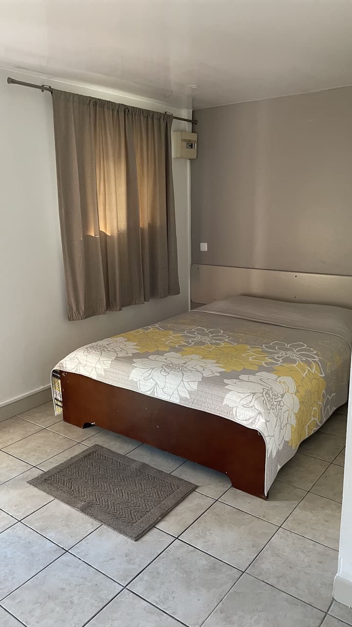 Airport Hotel