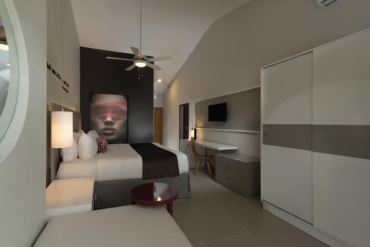 Emotions by Hodelpa - Juan Dolio - All inclusive