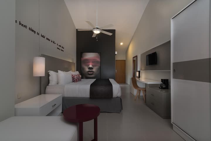 Emotions by Hodelpa - Juan Dolio - All inclusive