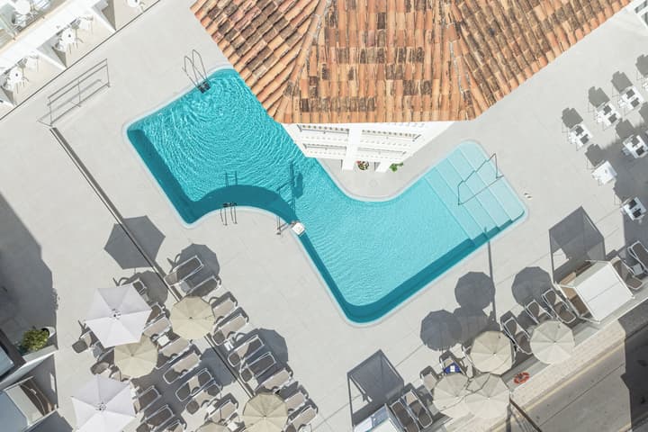 Welikehotel Triton Beach