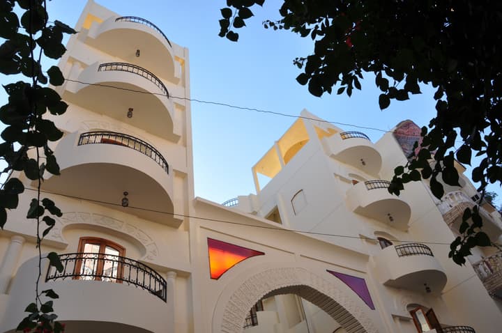 Alhambra Hotel