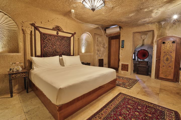 Elika Cave Suites Cappadocia, Curio Collection by Hilton
