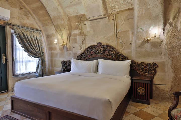 Elika Cave Suites Cappadocia, Curio Collection by Hilton