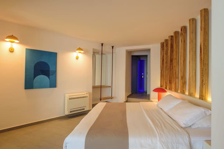 Neptune Luxury Spa Suites