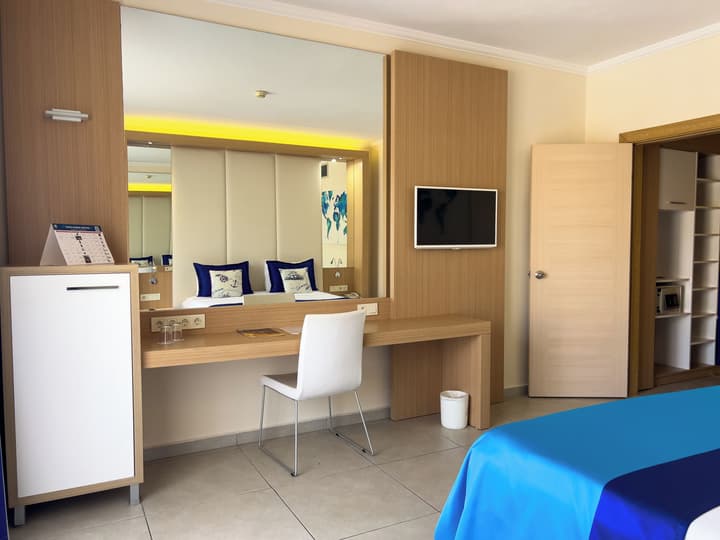 AQI Pegasos World - All inclusive